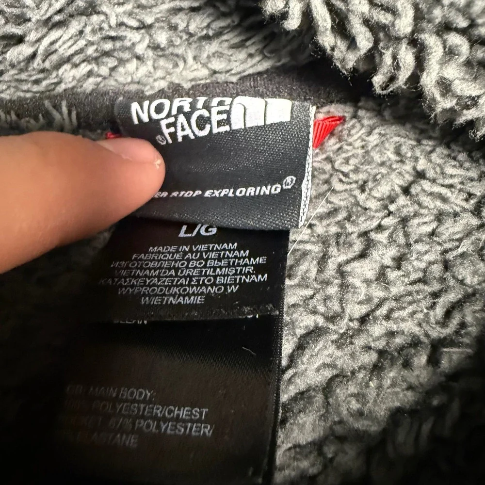 Black Fur Lined North Face‎ Zip Up